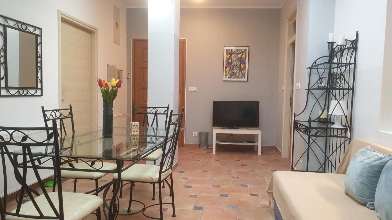 Apartmani N.May'S Karlovac Εξωτερικό φωτογραφία